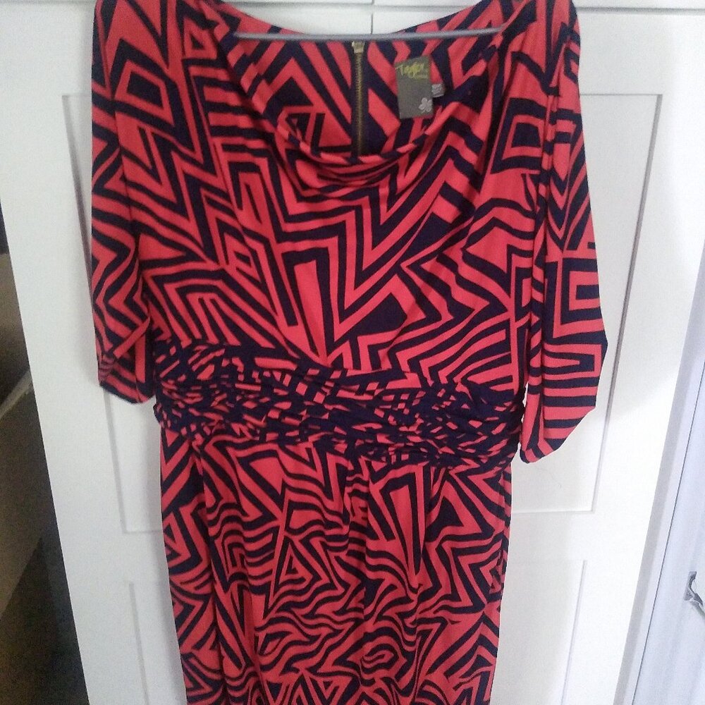 Taylor Dress Red and Navy Geometric Pattern